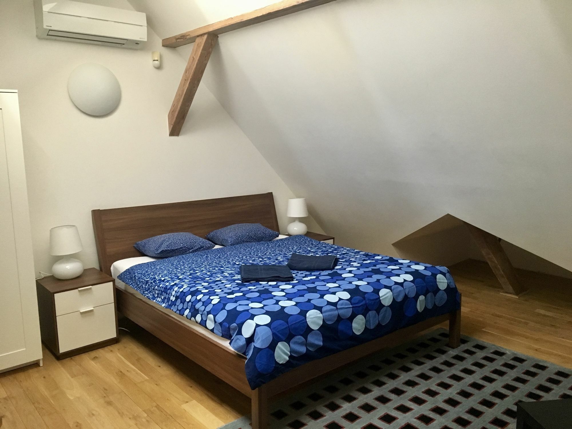 One Míru Albergue *
